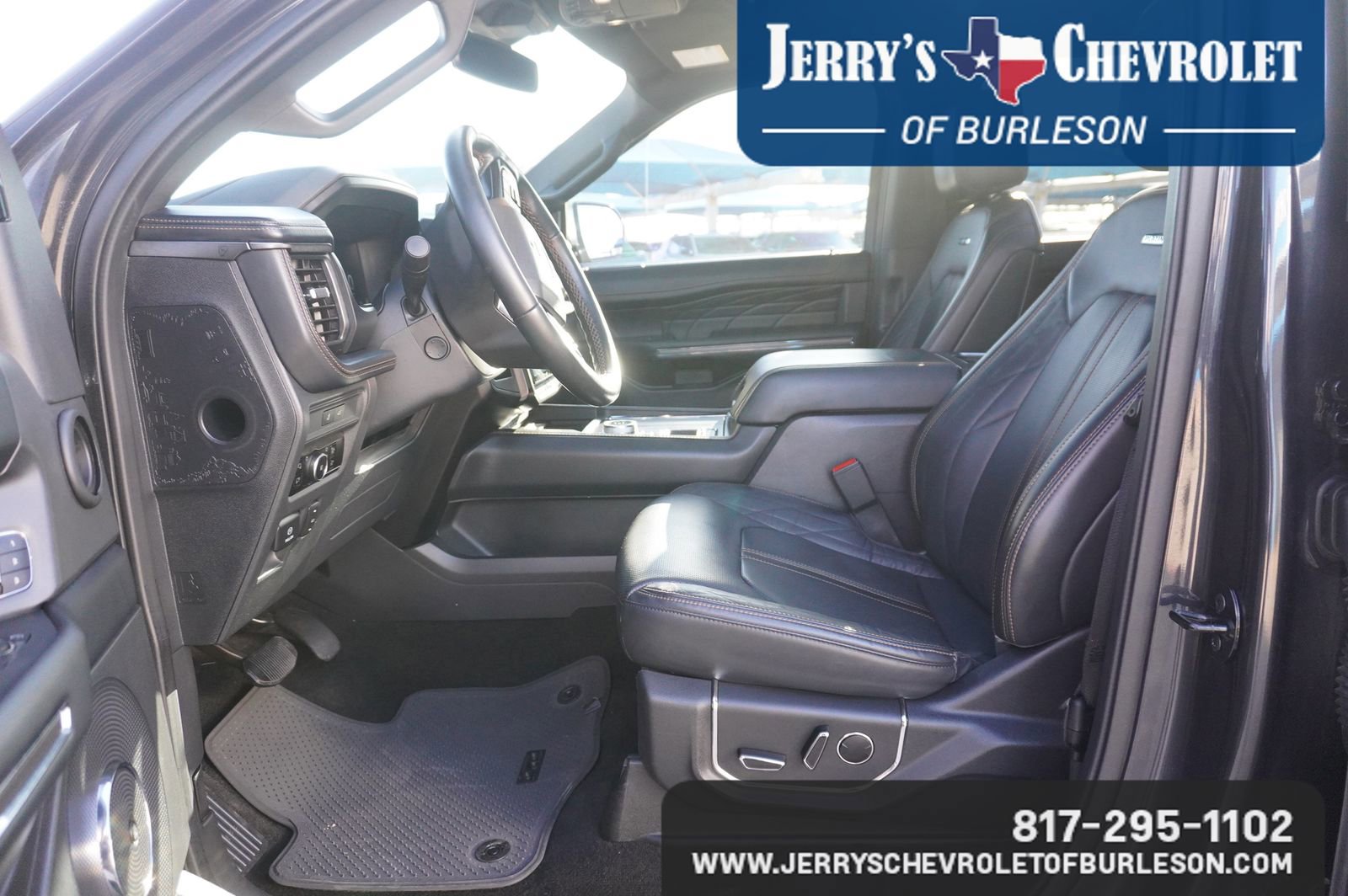 Used 2023 Ford Expedition Max Platinum image 8