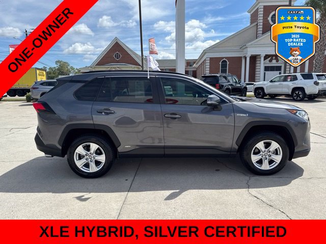 Certified 2021 Toyota RAV4 XLE w/ Convenience Package AWD/4WD image 4