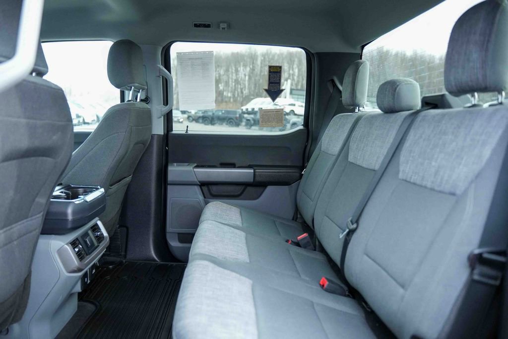 Used 2023 Ford F150 XLT w/ XTR Package image 21