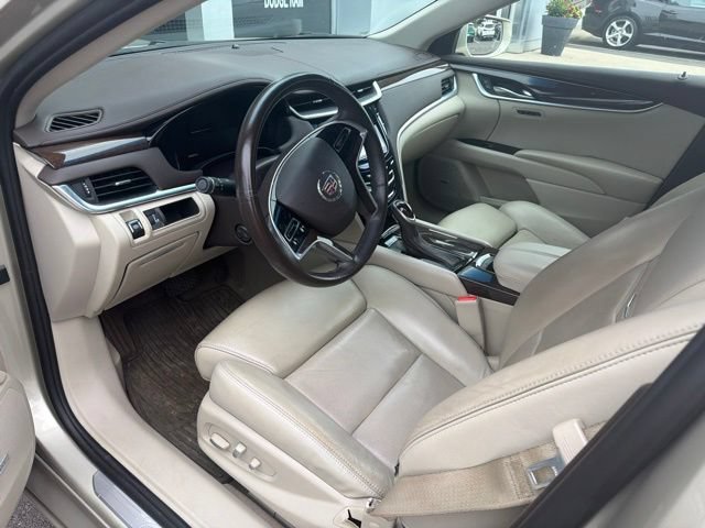 Used 2014 Cadillac XTS Luxury w/ Driver Awareness Package FWD image 11