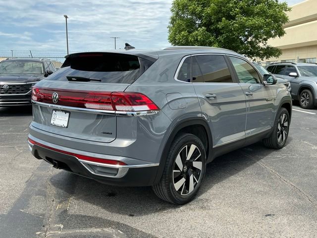 Used 2024 Volkswagen Atlas Cross Sport SEL AWD/4WD image 3