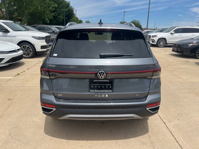 New 2026 Volkswagen Taos SE AWD/4WD image 16