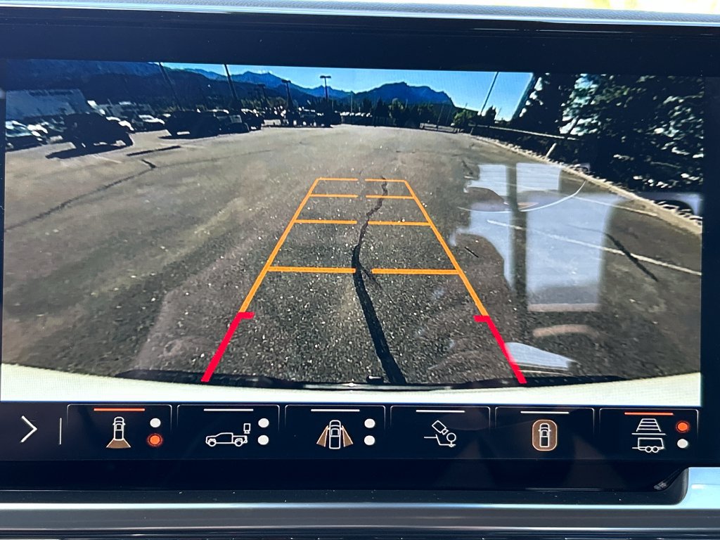 New 2026 Chevrolet Silverado 1500 LT Trail Boss w/ Safety Package AWD/4WD image 12