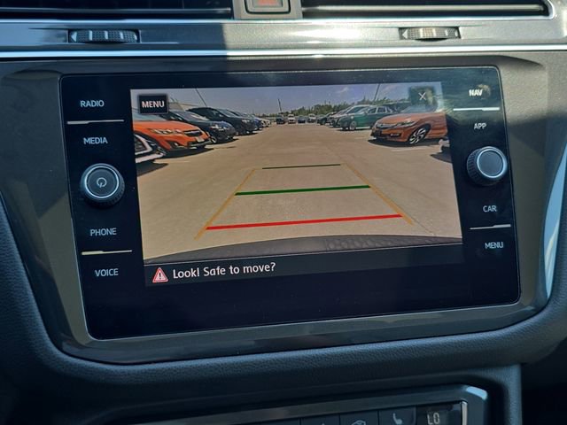 Used 2018 Volkswagen Tiguan SEL Premium AWD/4WD image 26