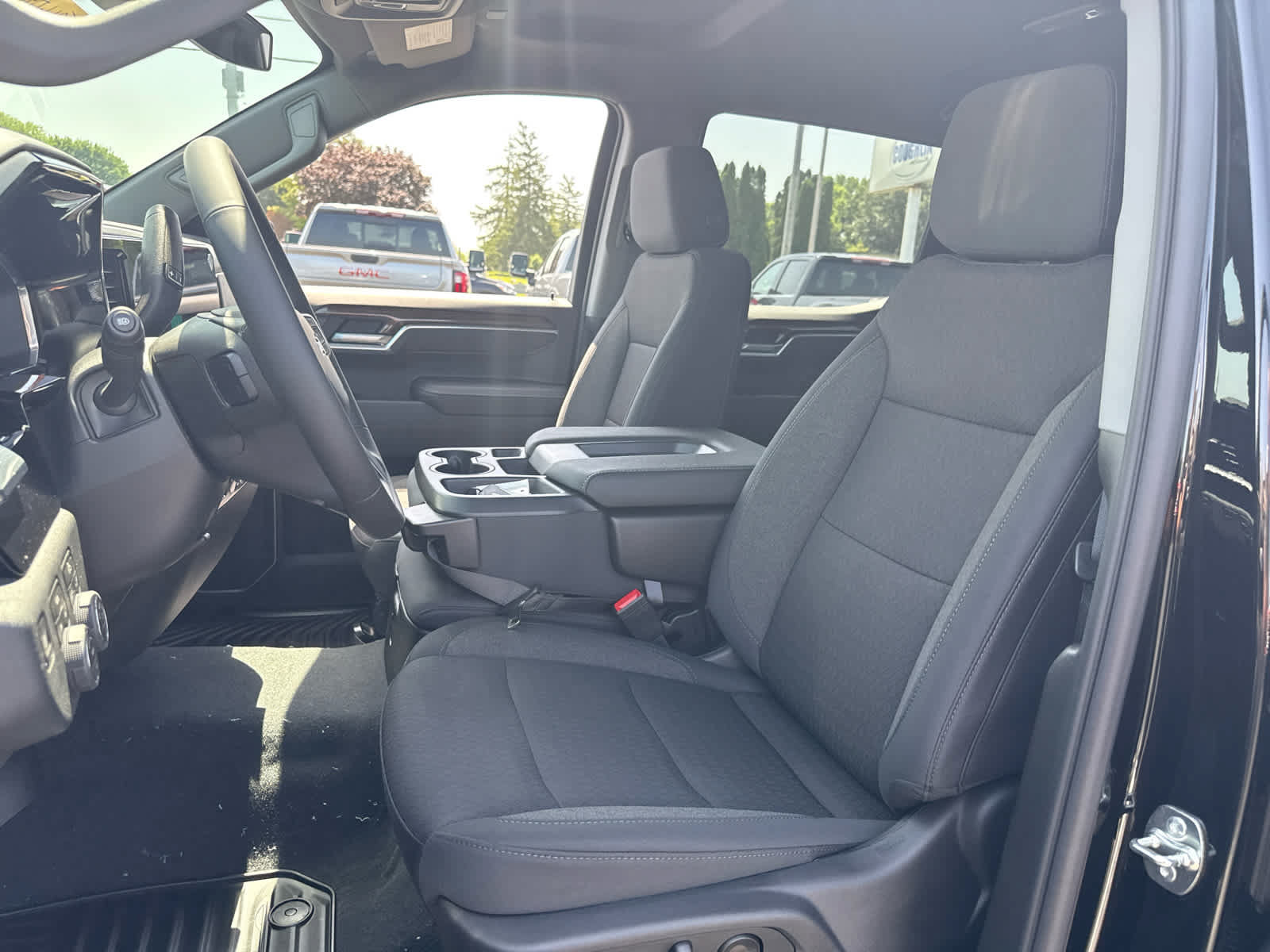 New 2026 Chevrolet Silverado 1500 RST AWD/4WD image 10