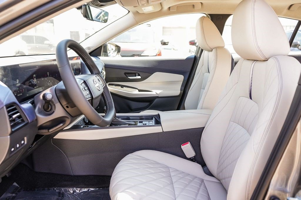New 2026 Nissan Sentra SL FWD image 19