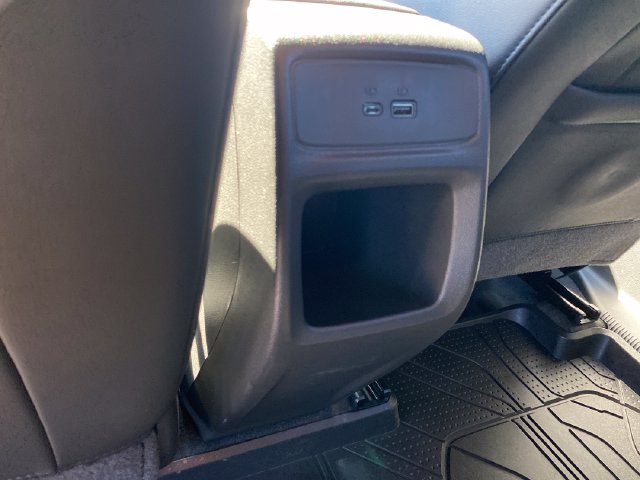 Used 2025 Chevrolet Trax RS w/ Driver Confidence Package FWD image 19