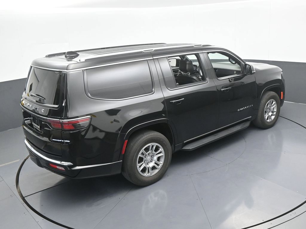 Used 2024 Jeep Wagoneer 2WD image 55