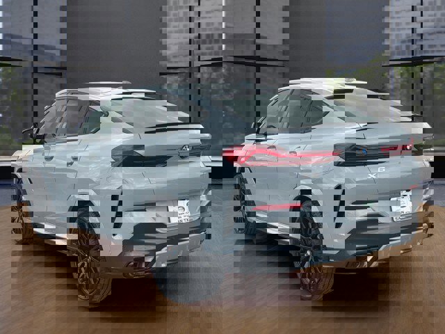 Used 2025 BMW X6 xDrive40i w/ Climate Comfort Package image 15