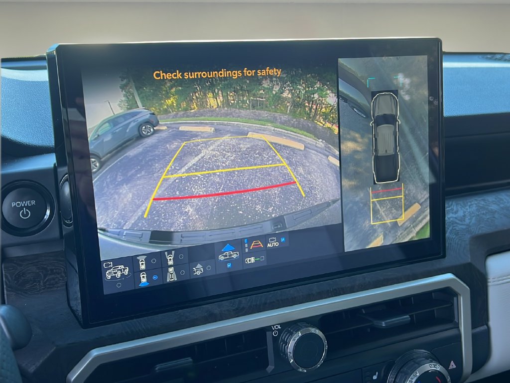 Certified 2025 Toyota Tacoma Limited AWD/4WD image 22