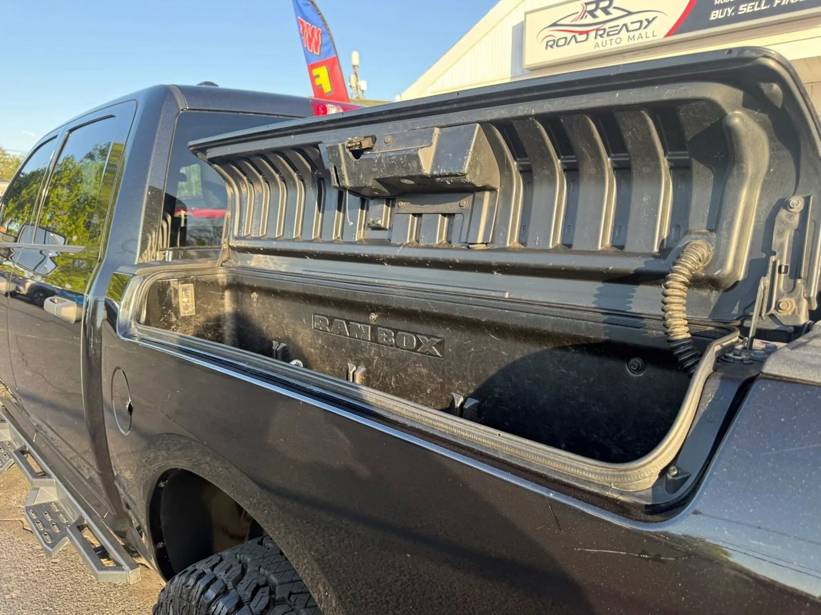 Used 2018 RAM 1500 Express w/ Express Value Package AWD/4WD image 34