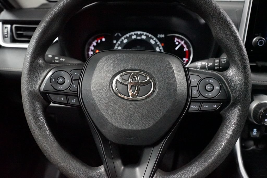 Certified 2025 Toyota RAV4 XLE FWD image 12