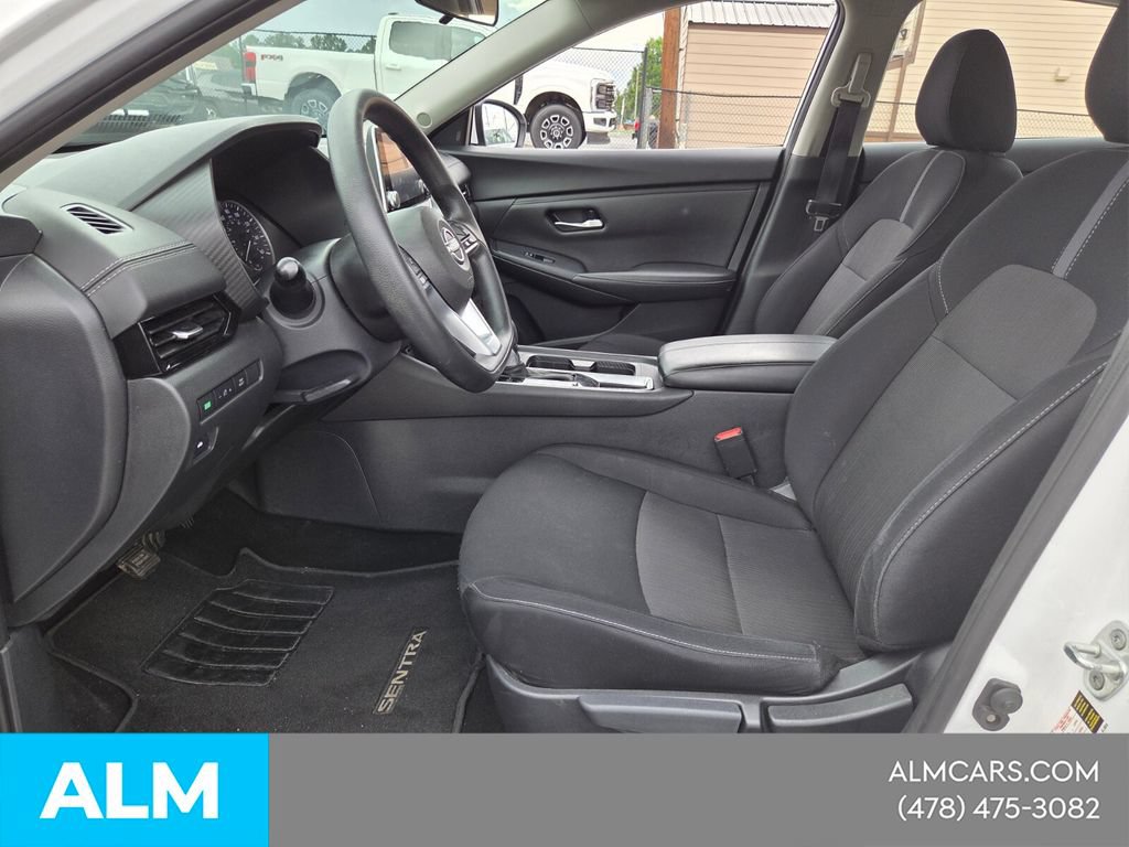 Used 2024 Nissan Sentra SV FWD image 6