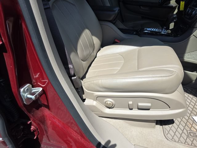 Used 2015 GMC Acadia Denali AWD/4WD image 16