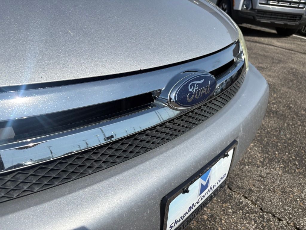 Used 2009 Ford Focus SEL FWD image 5