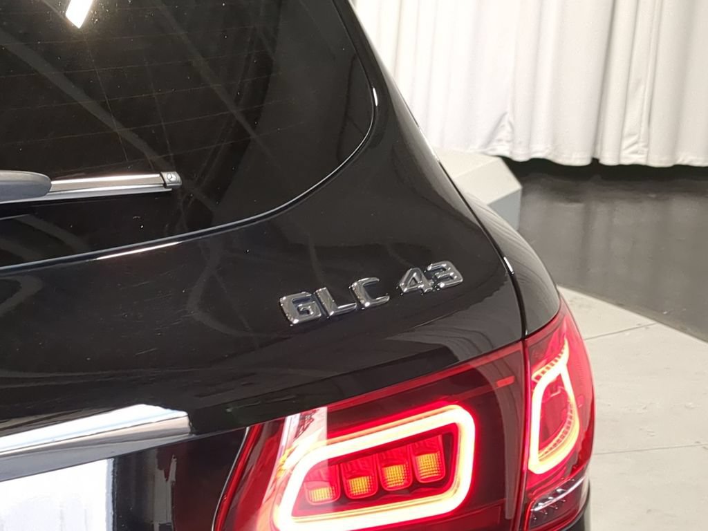 Used 2020 Mercedes-Benz GLC 43 AMG 4MATIC w/ Driver Assistance Package image 15