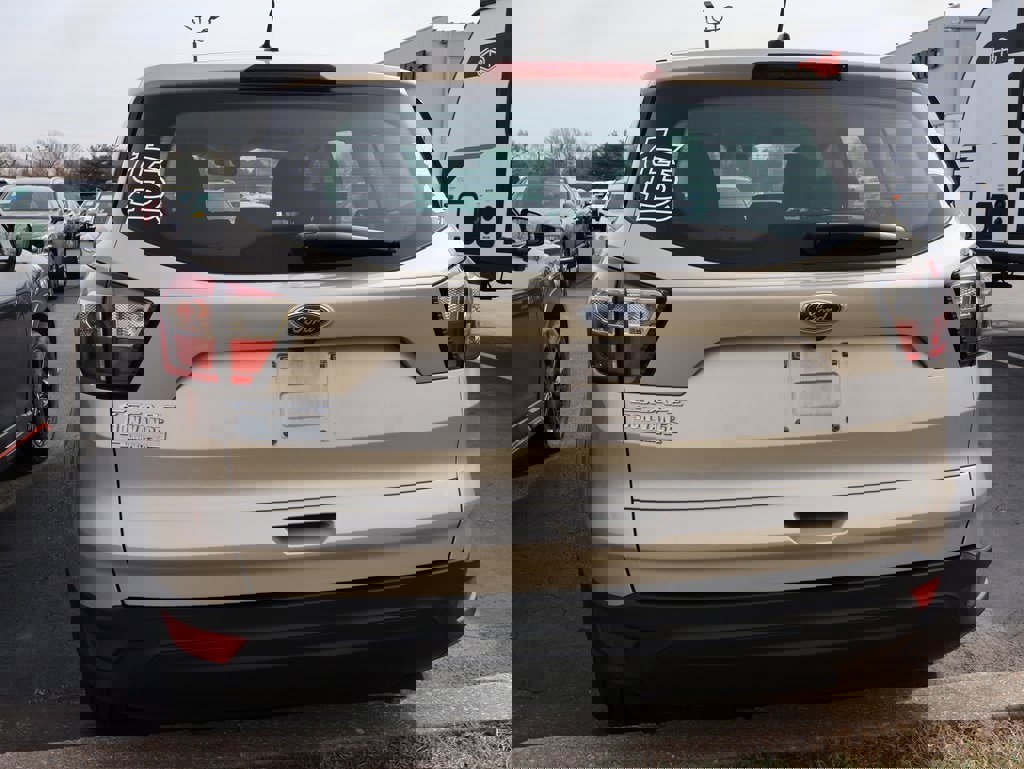 Used 2017 Ford Escape S image 17