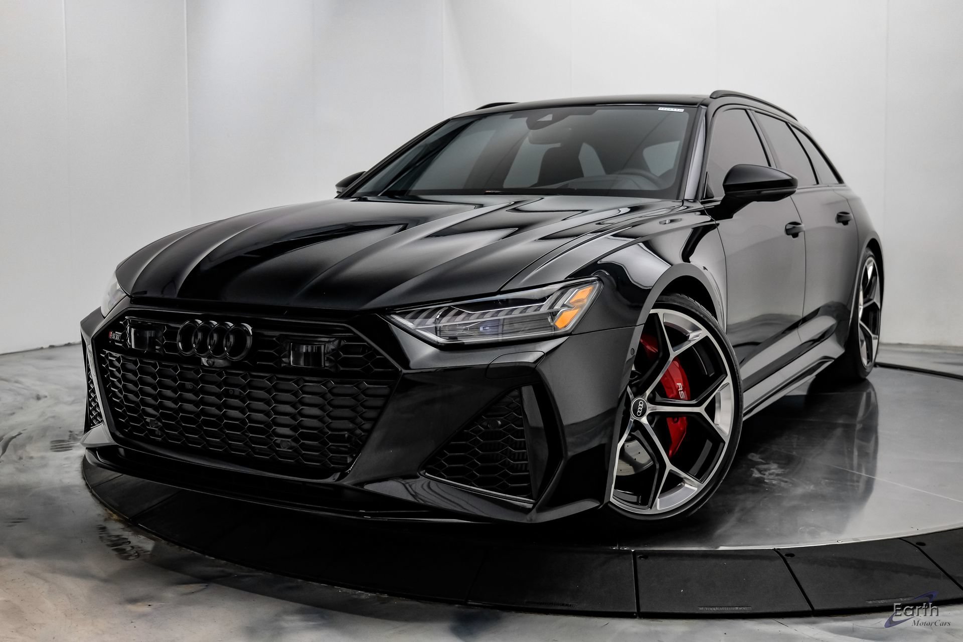 Used 2024 Audi RS 6 performance AWD/4WD image 6