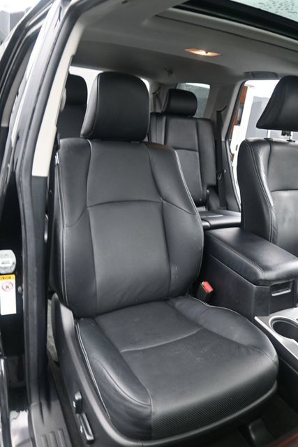 Used 2014 Toyota 4Runner Limited RWD image 19