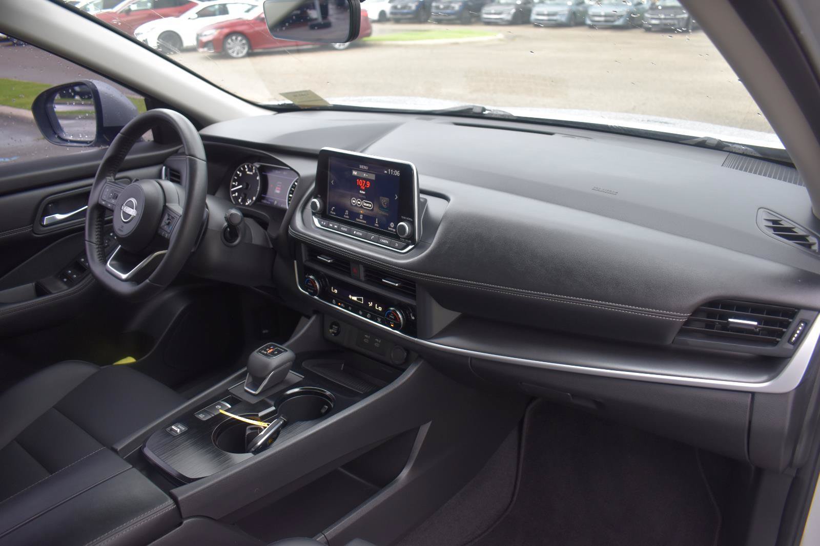 Certified 2024 Nissan Rogue SV w/ SV Premium Package FWD image 68