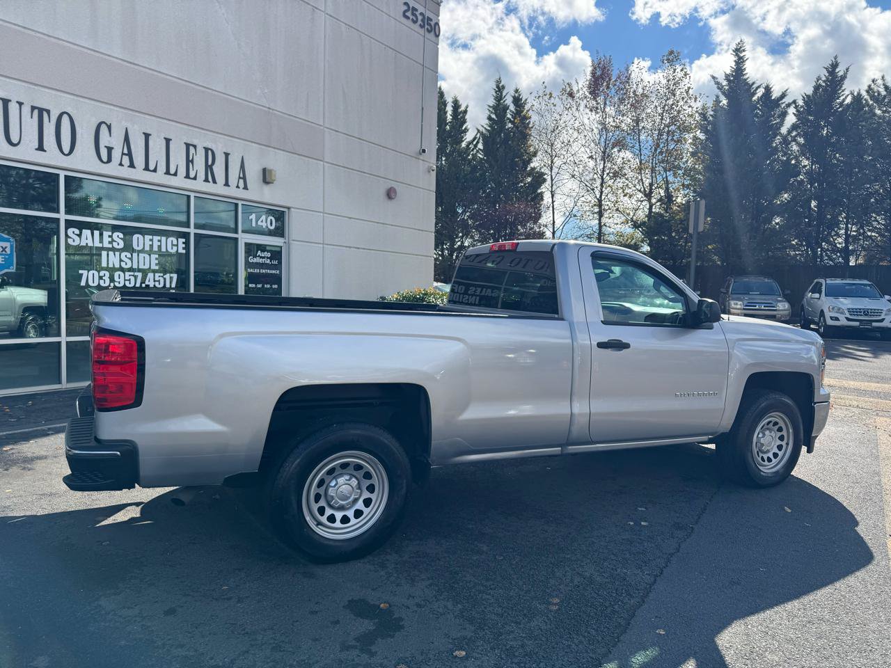 Used 2014 Chevrolet Silverado 1500 LT w/ LT Convenience Package AWD/4WD image 11