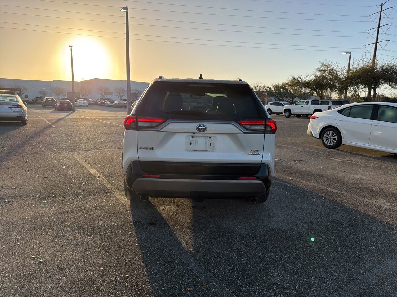Used 2019 Toyota RAV4 XSE w/ XSE Weather Package image 4