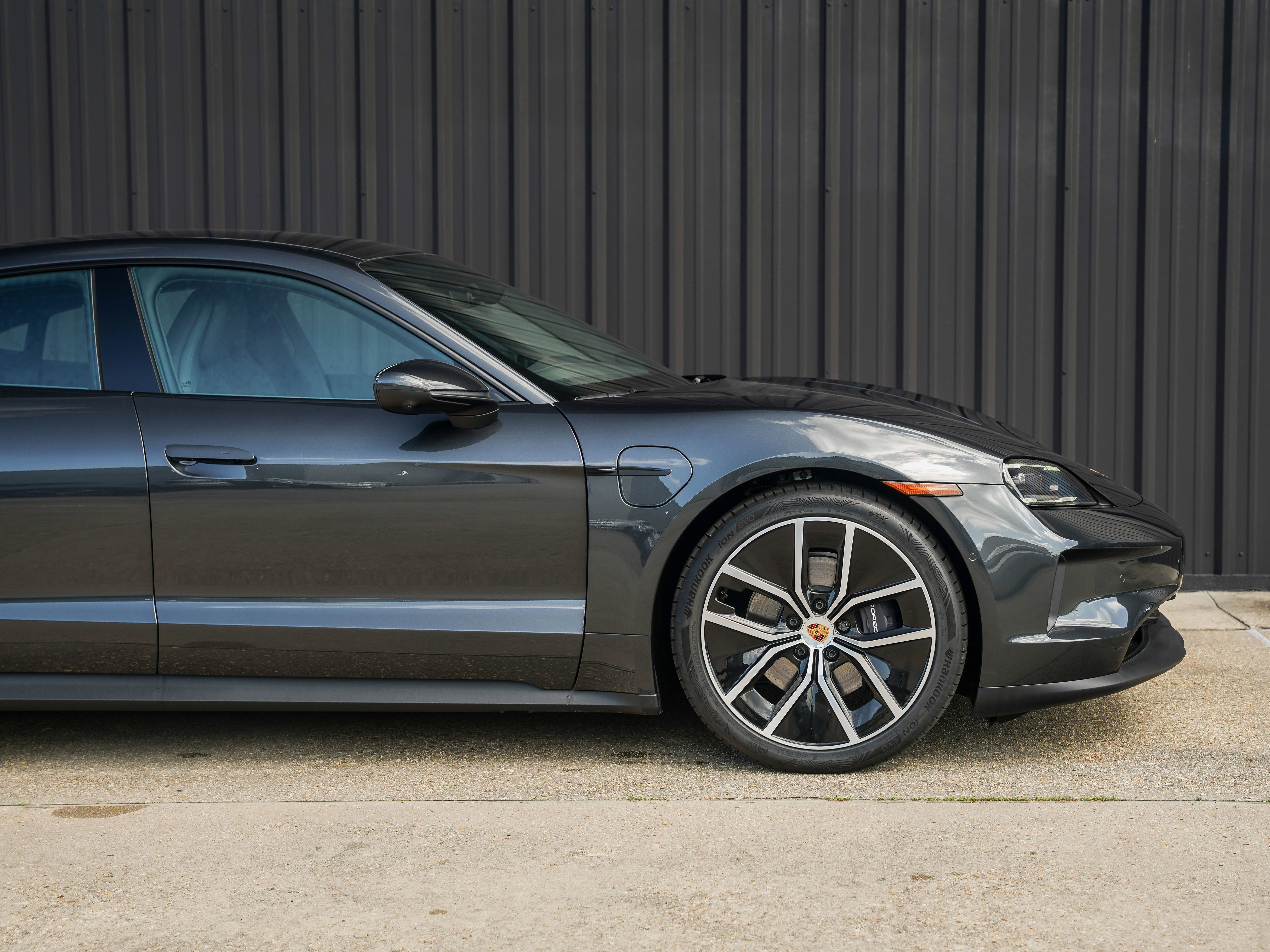 New 2025 Porsche Taycan 4 image 15