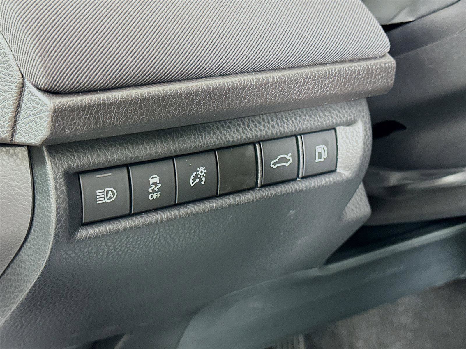 New 2026 Toyota Camry LE image 15