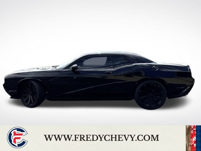 Used 2014 Dodge Challenger R/T w/ Blacktop Package RWD image 9