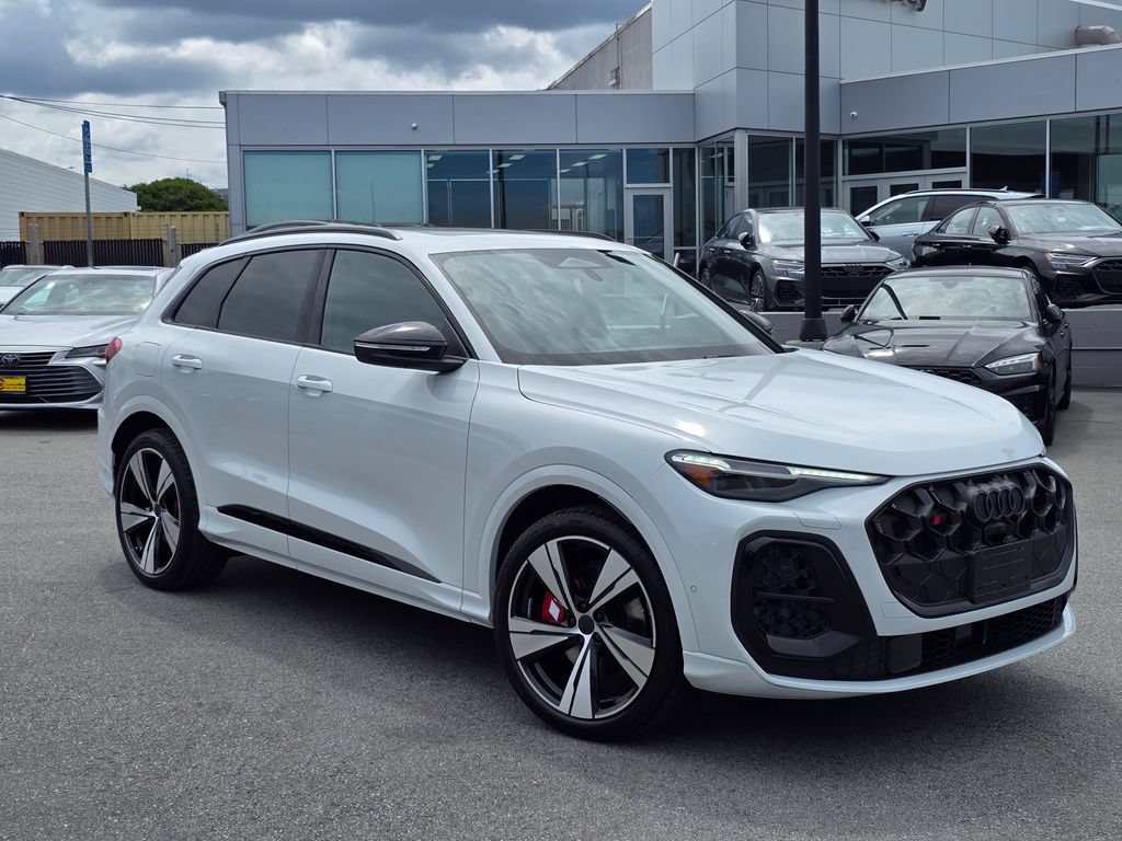 New 2026 Audi SQ5 Premium Plus