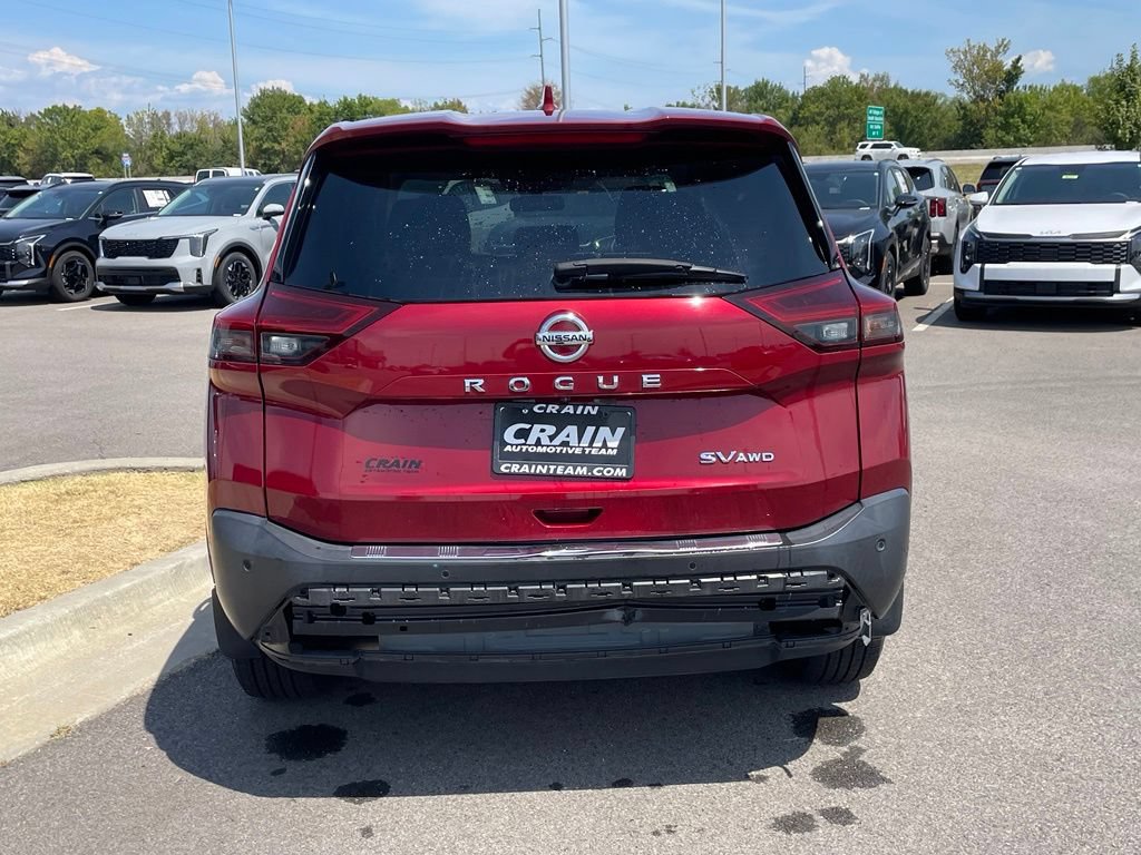 Used 2021 Nissan Rogue SV AWD/4WD image 6