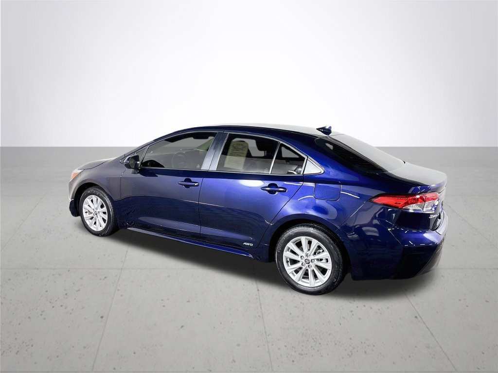 Used 2026 Toyota Corolla LE w/ LE Premium Package AWD/4WD image 8