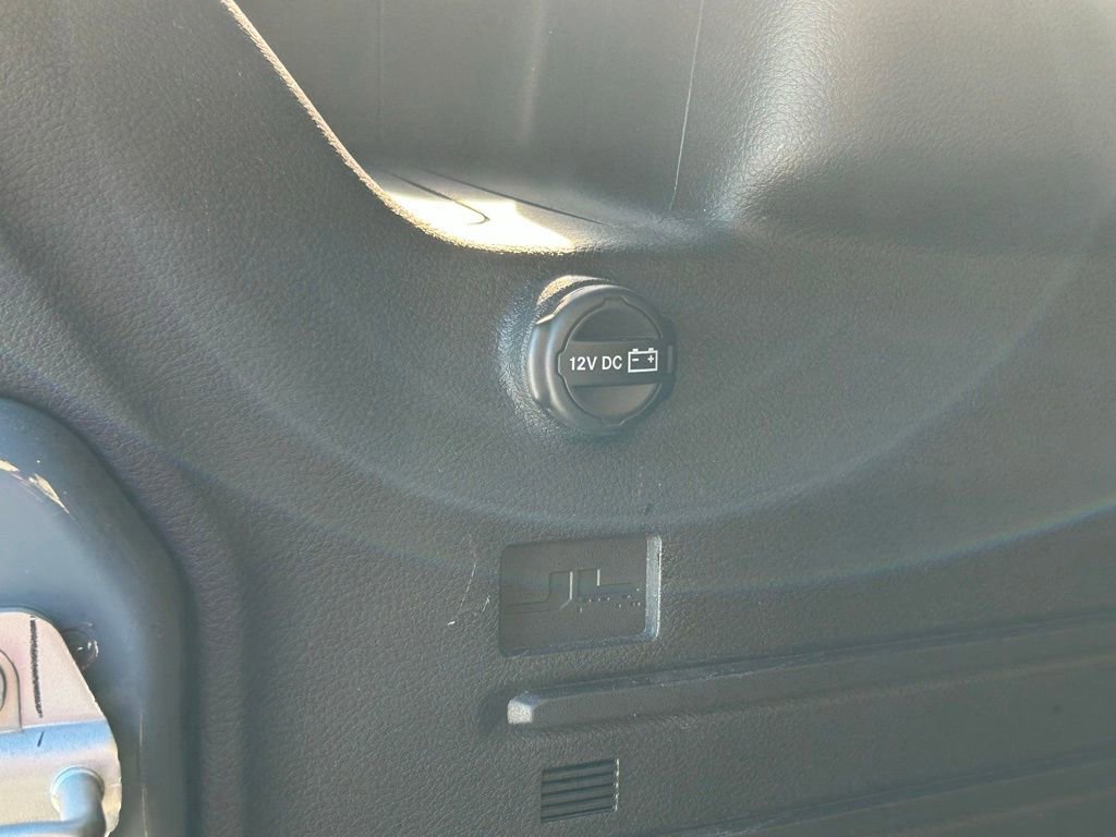 Certified 2024 Jeep Wrangler Unlimited Rubicon image 40