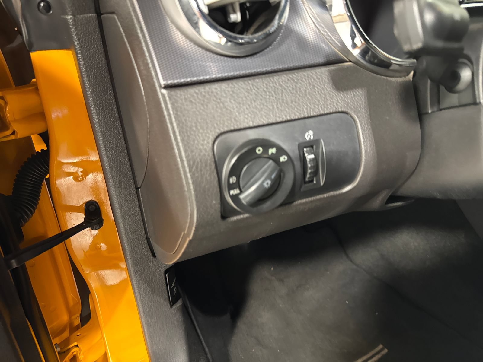 Used 2007 Ford Mustang GT Premium RWD image 18
