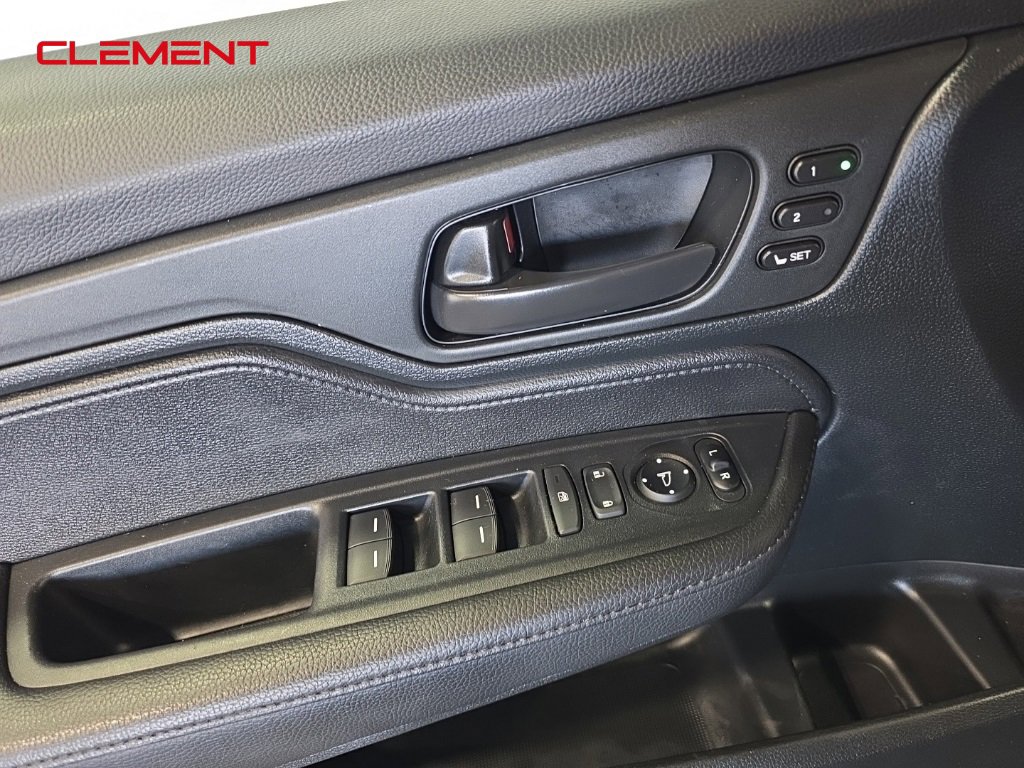 Used 2023 Honda Odyssey Sport image 22