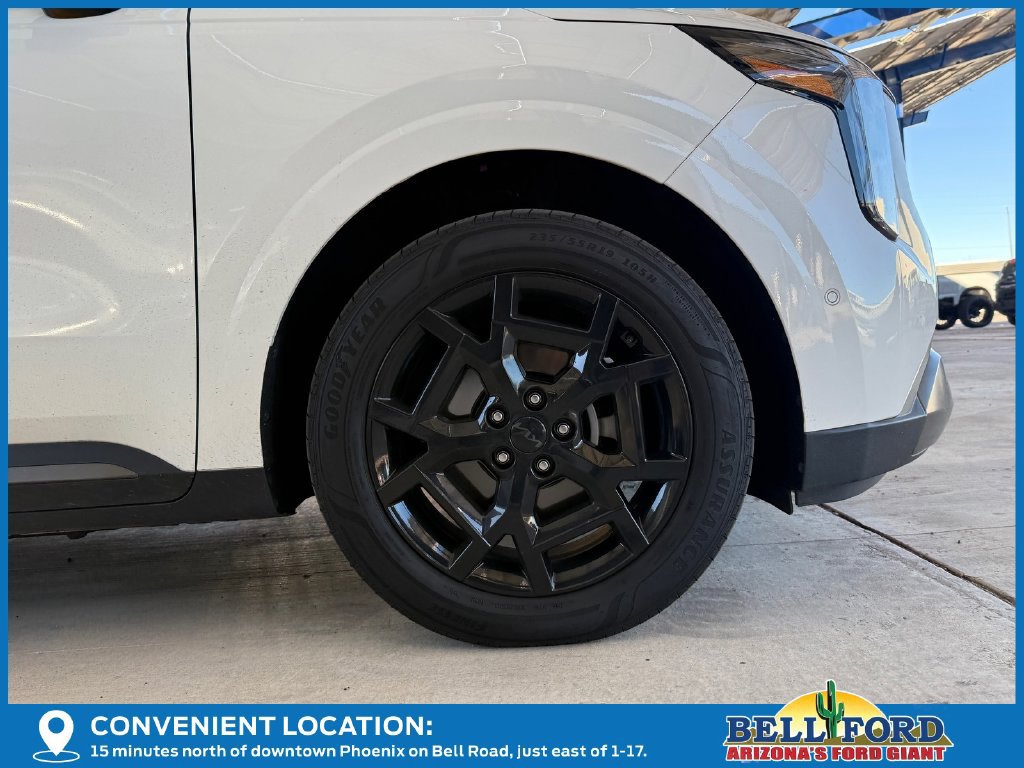 Used 2025 Kia Carnival SX Prestige FWD image 6