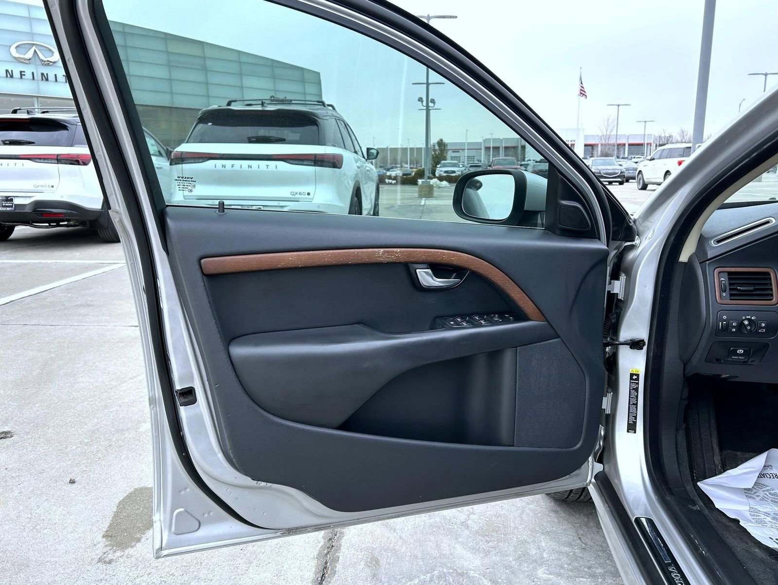 Used 2009 Volvo S80 3.2 image 9