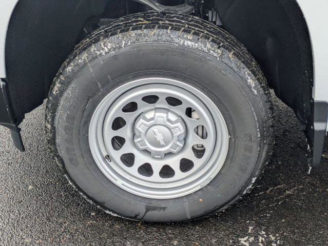 New 2026 Chevrolet Silverado 1500 W/T w/ Snow Plow Prep Package image 27