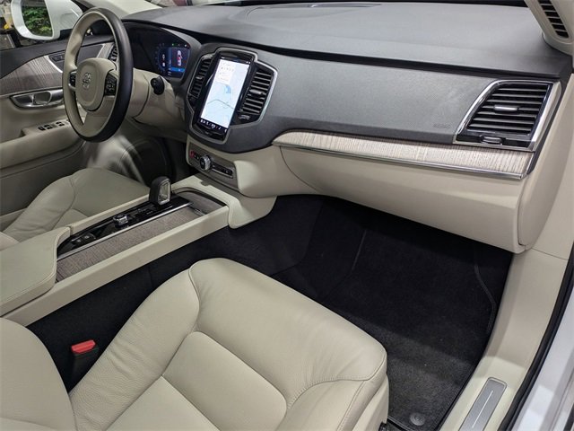 Certified 2024 Volvo XC90 T8 Plus image 30
