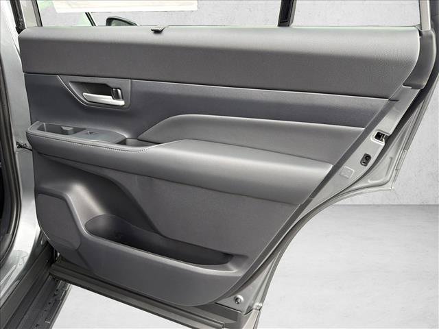 Used 2026 Toyota Grand Highlander FWD image 16