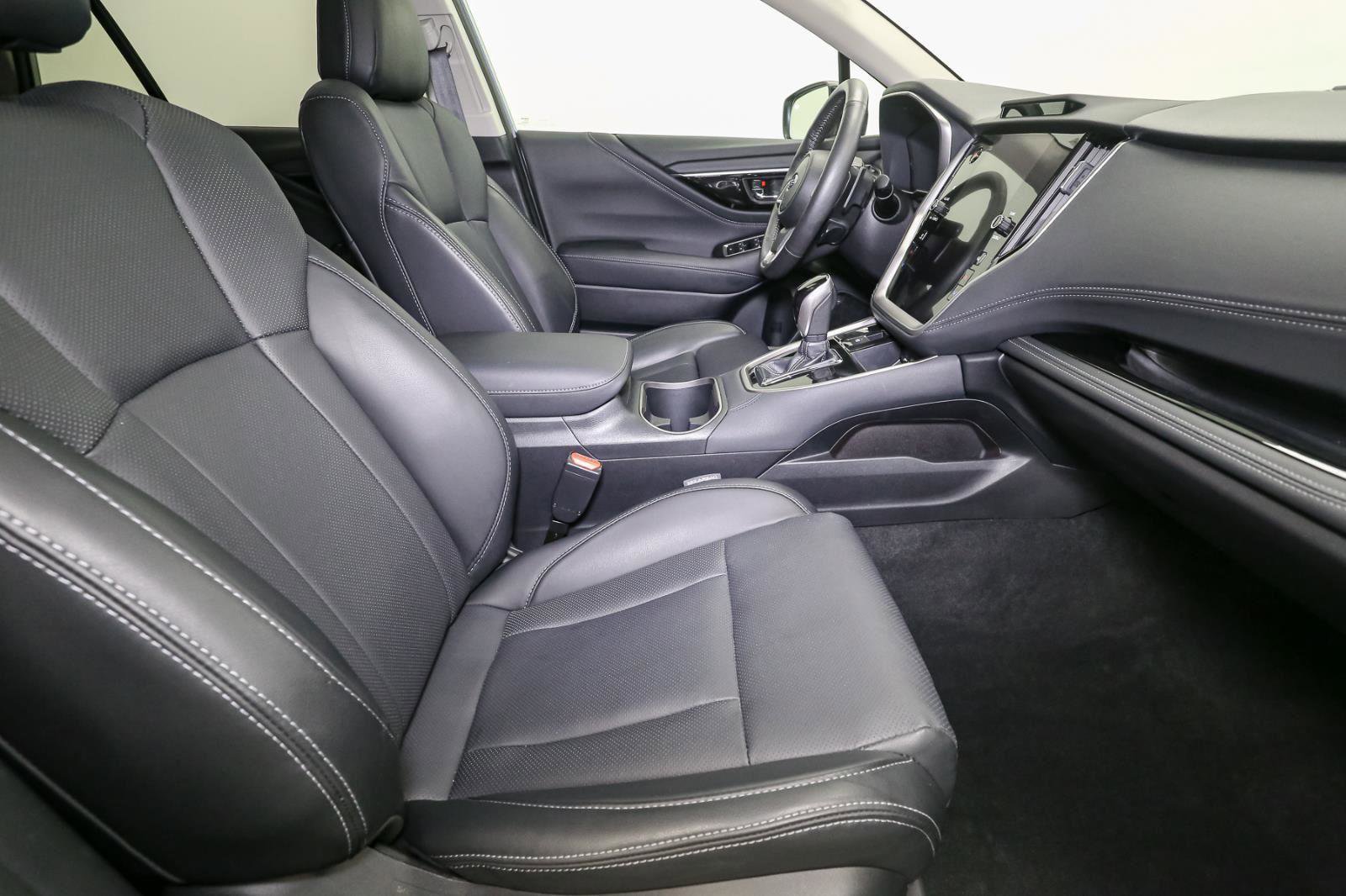 Used 2024 Subaru Outback Limited XT image 17