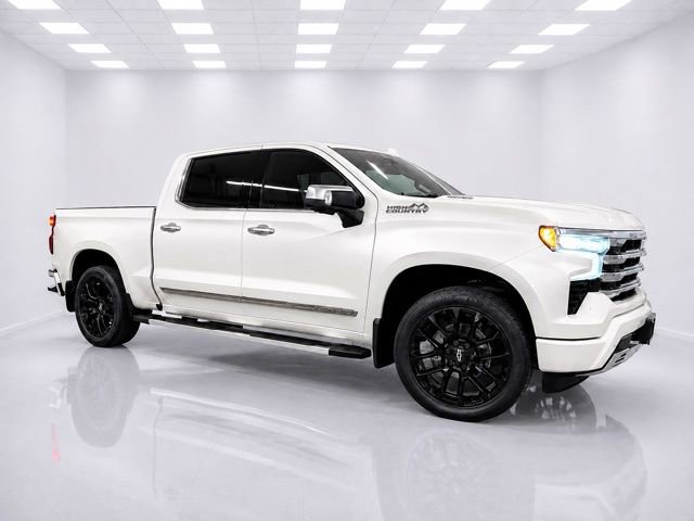 Used 2023 Chevrolet Silverado 1500 High Country AWD/4WD video 2