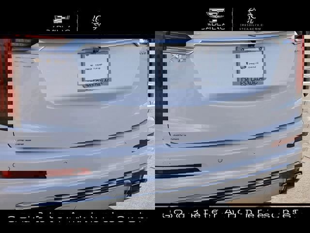 Certified 2023 Cadillac XT6 Premium Luxury image 9