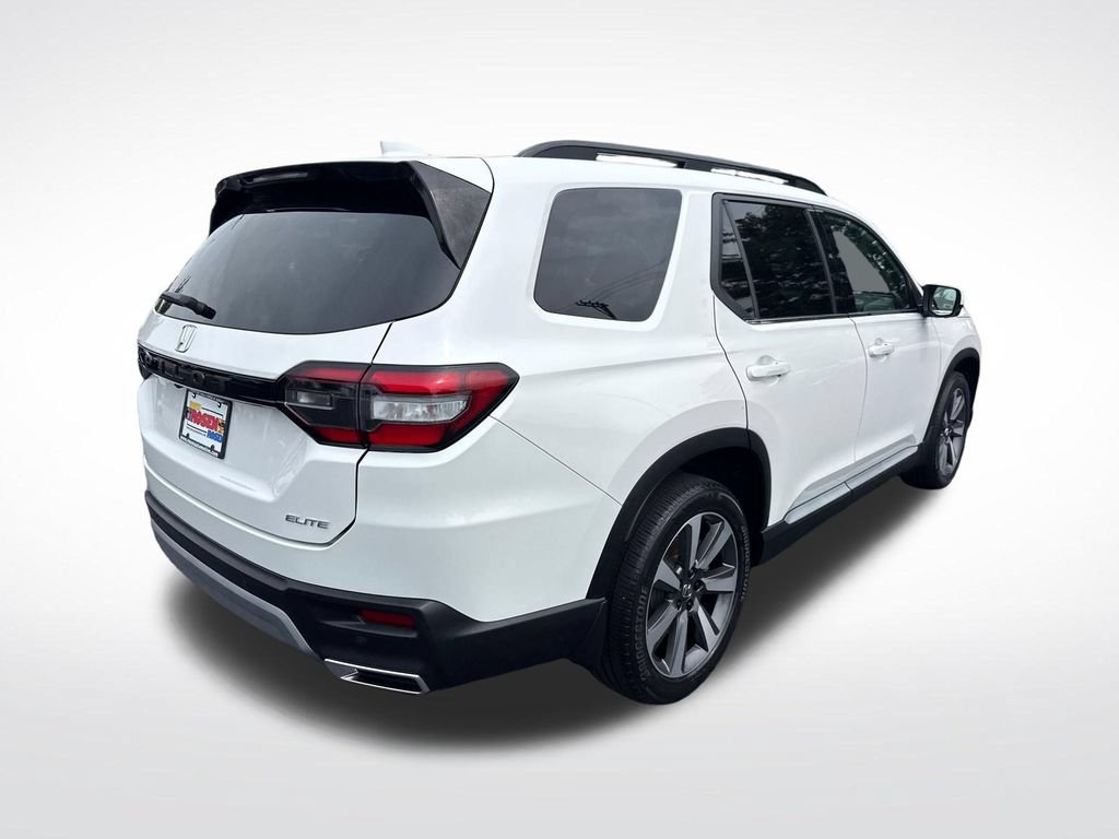 Used 2024 Honda Pilot Elite image 5