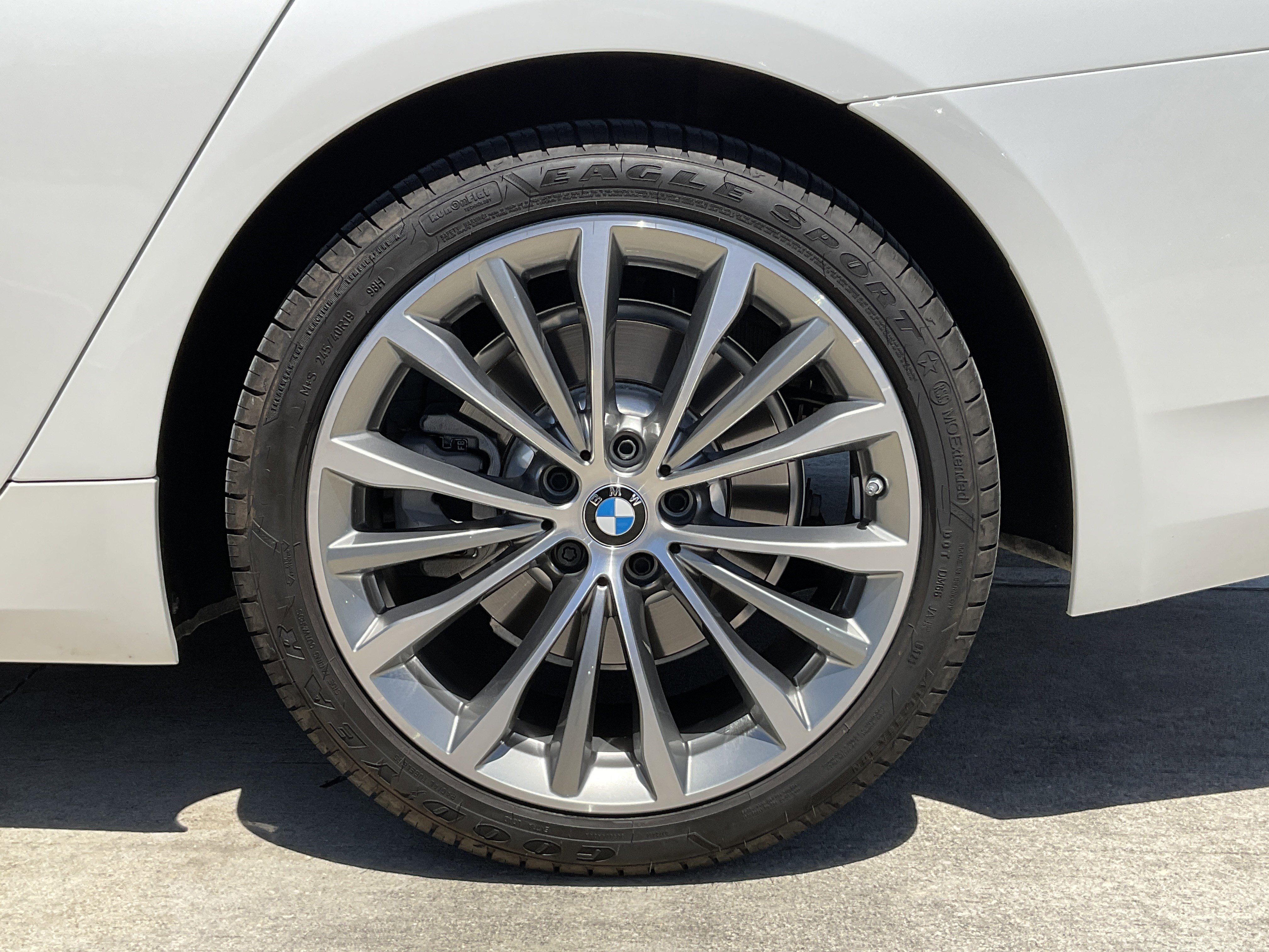 Certified 2023 BMW 530i w/ Convenience Package image 7