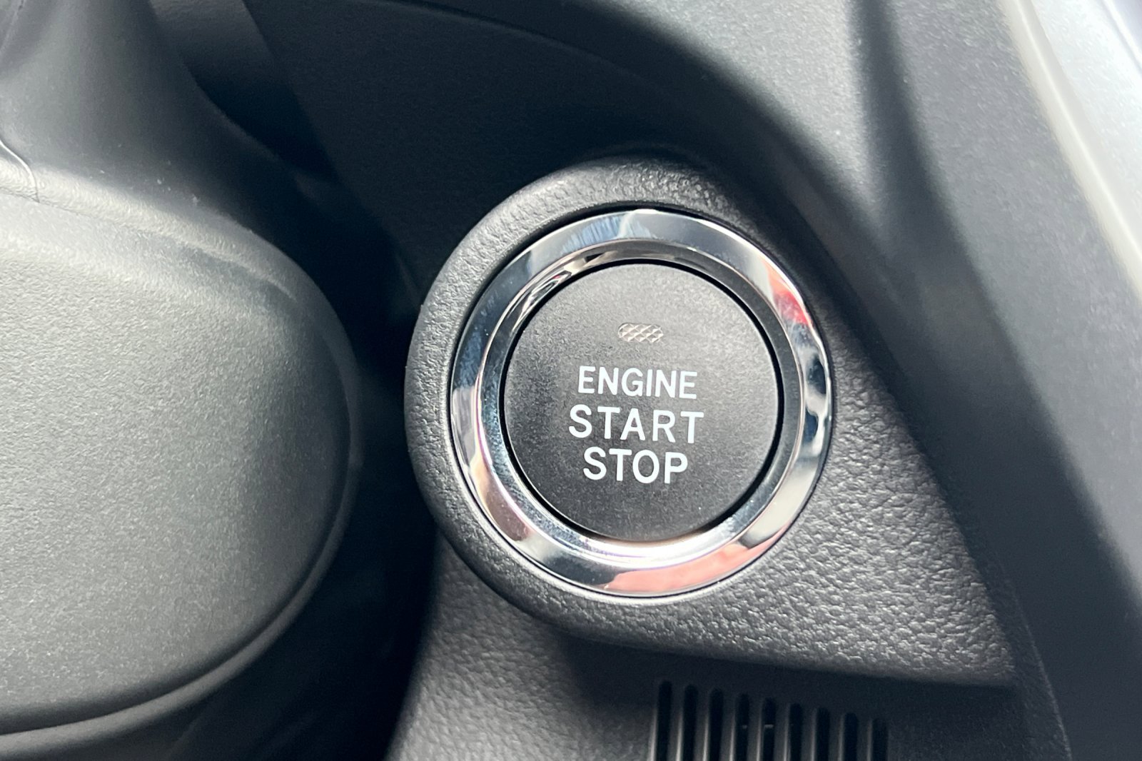 New 2025 Subaru Forester Limited w/ Popular Package image 23