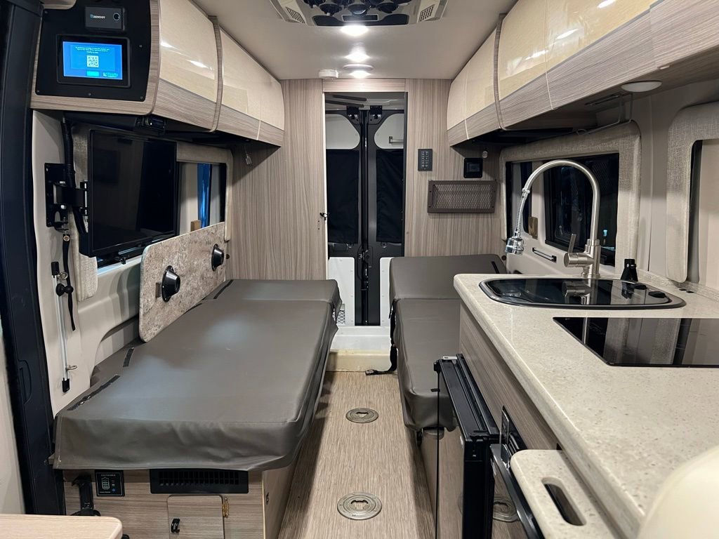 Used 2021 RAM ProMaster 3500 w/ Convenience Group FWD image 23