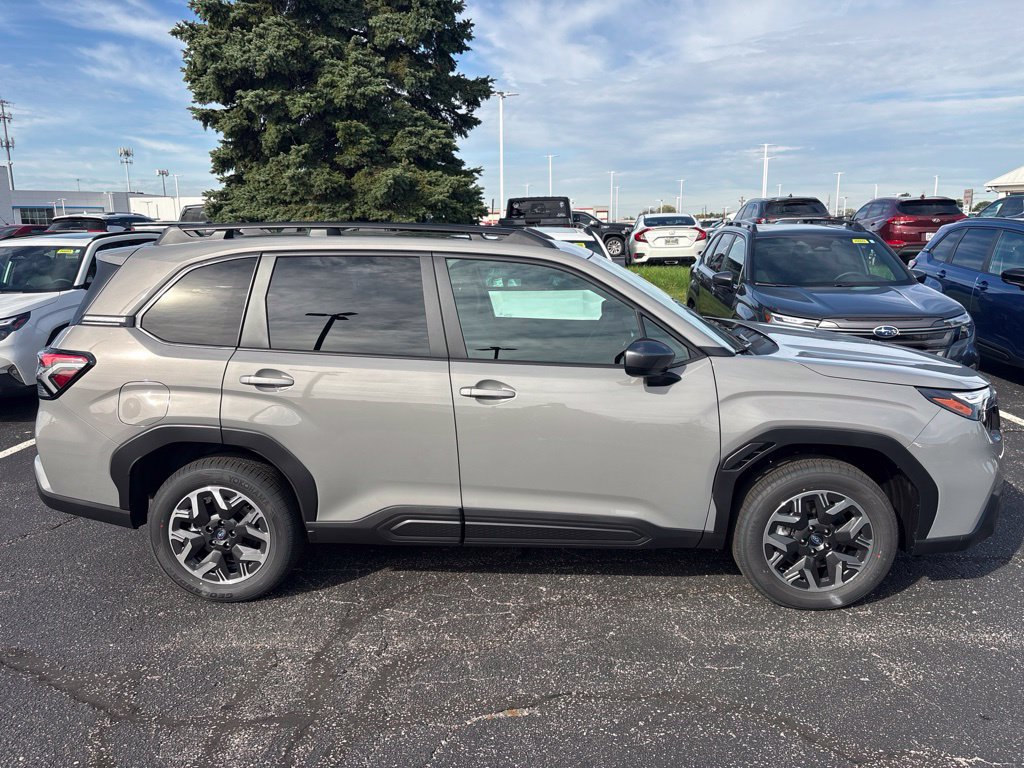 New 2026 Subaru Forester Premium AWD/4WD image 2