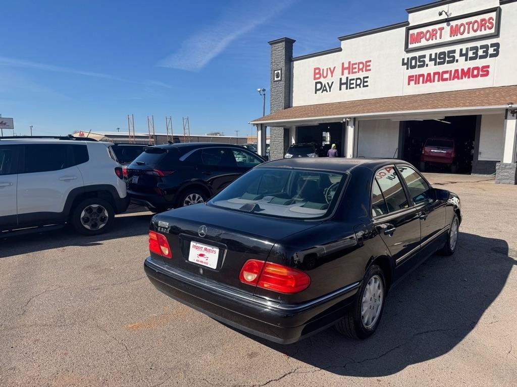 Used 1996 Mercedes-Benz E 320 Sedan image 10