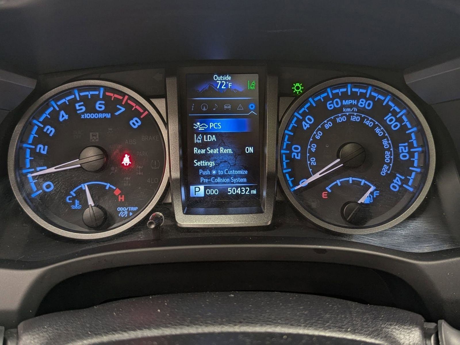 Used 2023 Toyota Tacoma TRD Off-Road image 16